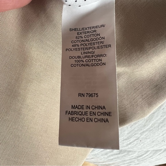 Women’s XS Classic Tan Trench Coat - Picture 8 of 8